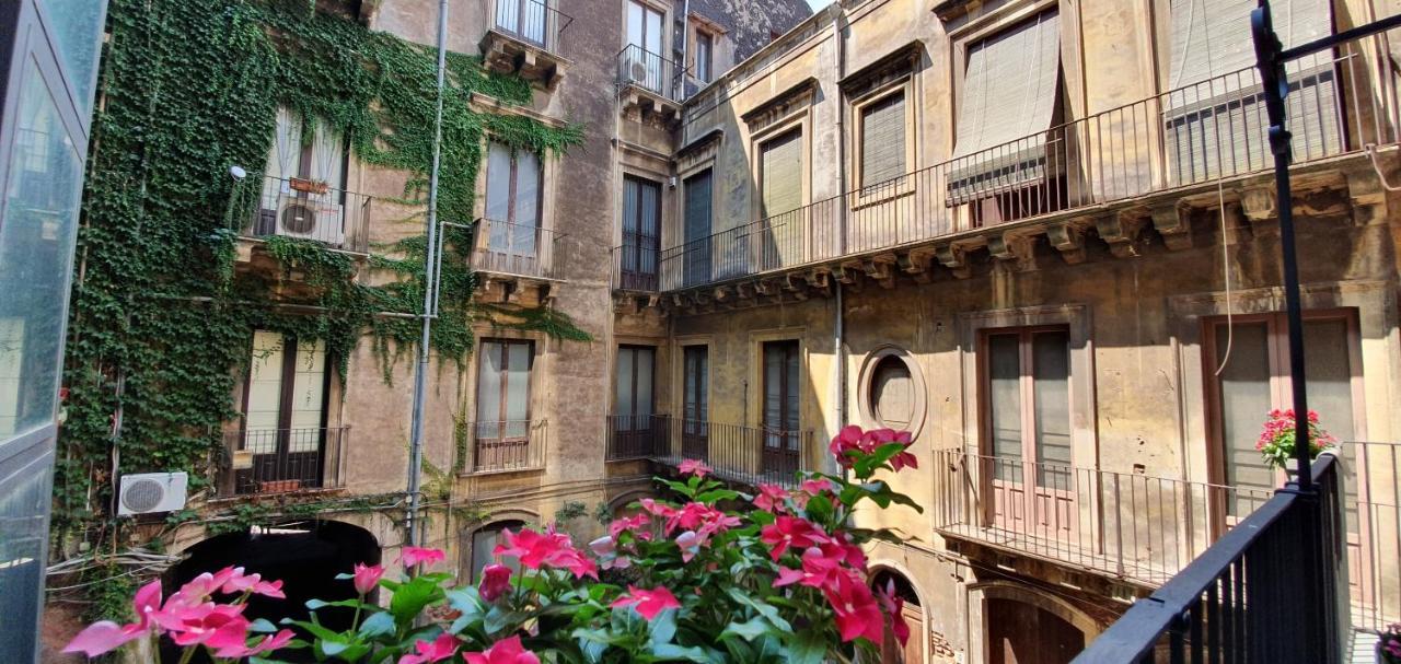 Palazzo Del Verga CTA Exteriér fotografie